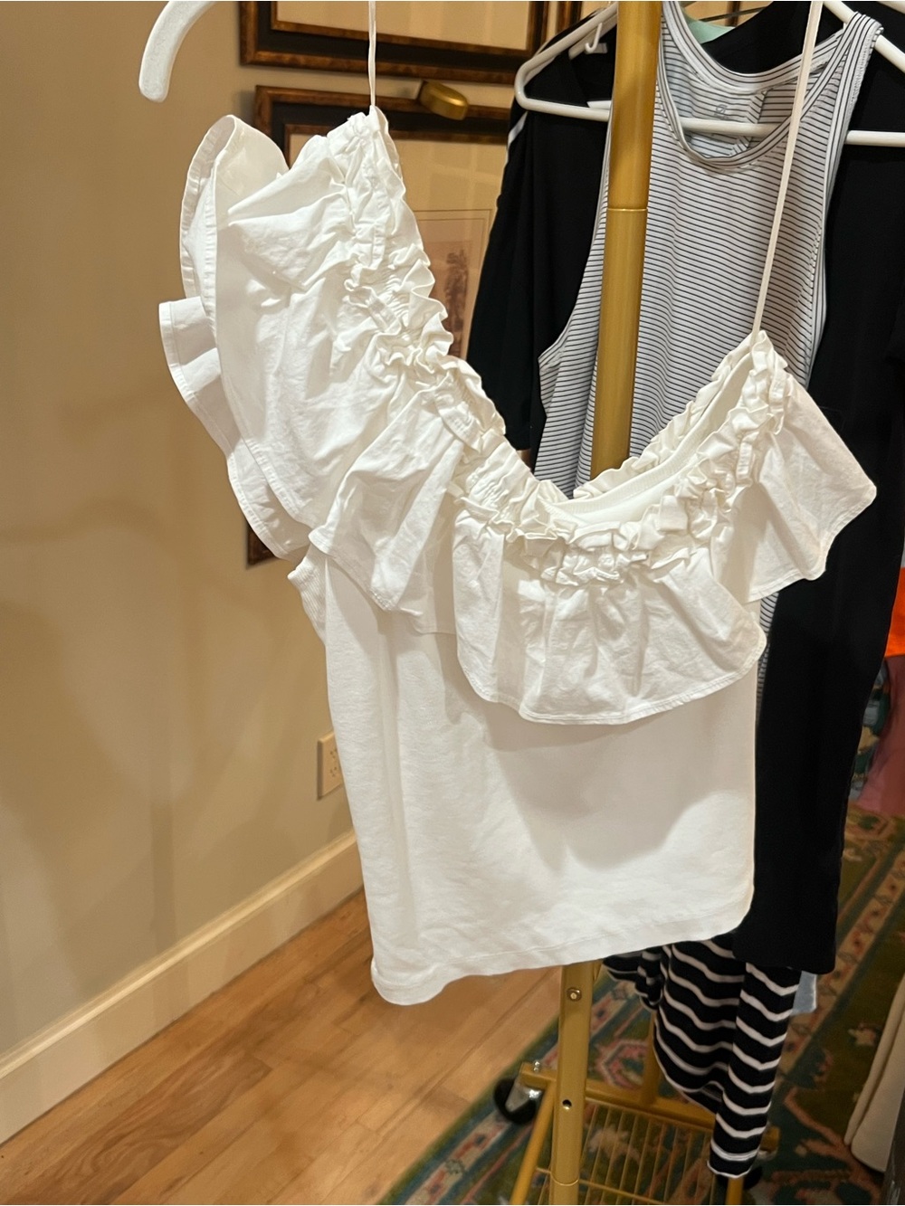 Anthropologie Porridge Women’s White Ruffle Off-Shoulder Top